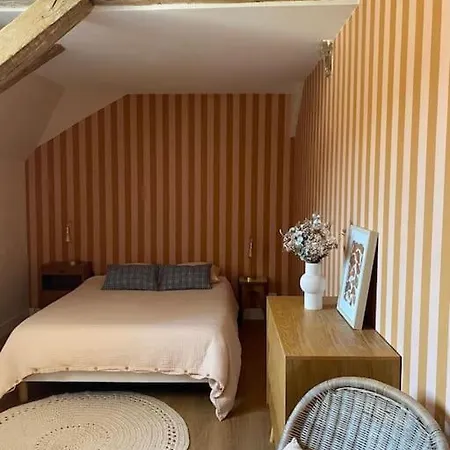L'Appartement D'Armentieres Saint-Benoist-sur-Vanne Exterior photo